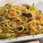 Easy Seafood Linguine