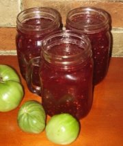 Confiture aux tomates vertes et framboises