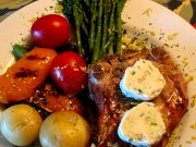 Côte de veau grillée, beurre au Gorgonzola