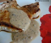 Côtes de porc sauce au poivre