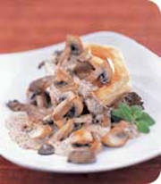 Mushrooms in puff pastry with hazelnut cream