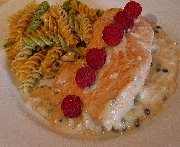 Filet de saumon sauce aux framboises