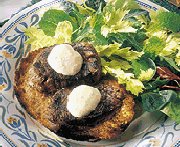 Beef Tenderloin on Crusty Garlic Bread