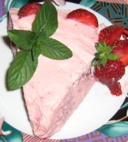 Gâteau mousse aux fraises 2