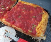 Pizza aux tomates froides