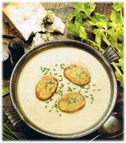 Potage au céleri et au stilton