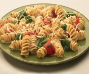 Rotini aux courgettes et aux tomates