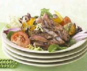 Salade de bifteck et de légumes grillés