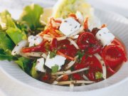 Salade de haricots rouges à la roquette, au féta et à la tapenade