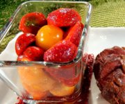 Salade de tomates cerises, fraises et vanille