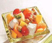 Salade de tomates, fromage et pois chiches