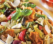 Salade tiède de tortellinis à l'italienne