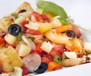 Salade Panzanella au Le Moine