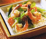 Sauté de crevettes et de légumes