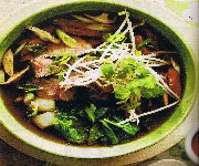 Soupe au boeuf et aux légumes à la chinoise