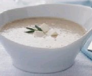 Soupe crémeuse PHILADELPHIA aux pommes de terre et aux poireaux