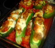 Zucchinis, tomates, piments farcis